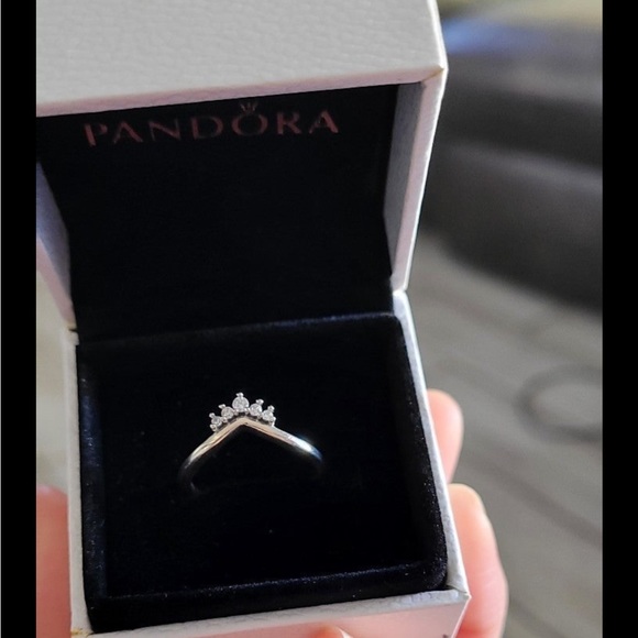 Pandora Tiara Wishbone size 6 - Picture 4 of 6